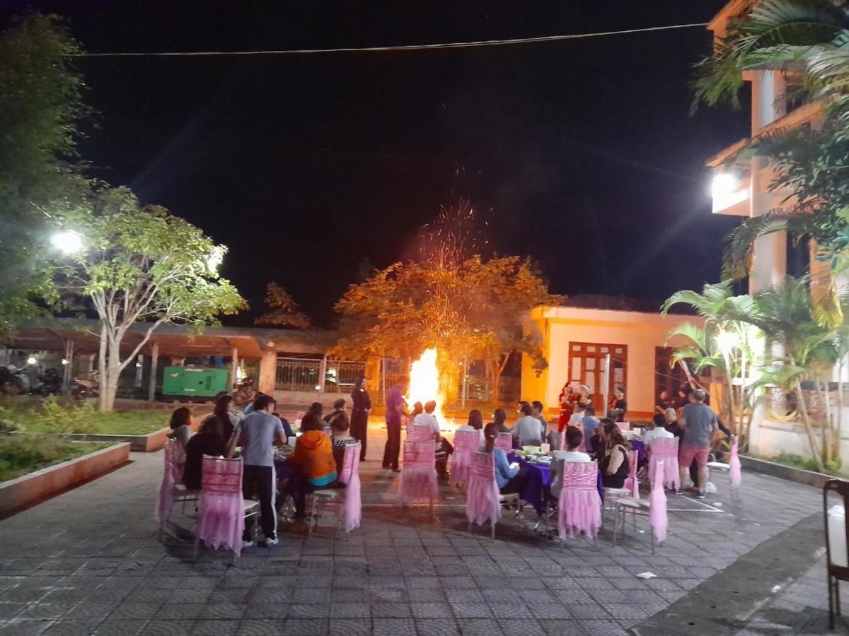 Khach San Vuon Quoc Gia Ba Be Hotel Bac Kan Eksteriør billede