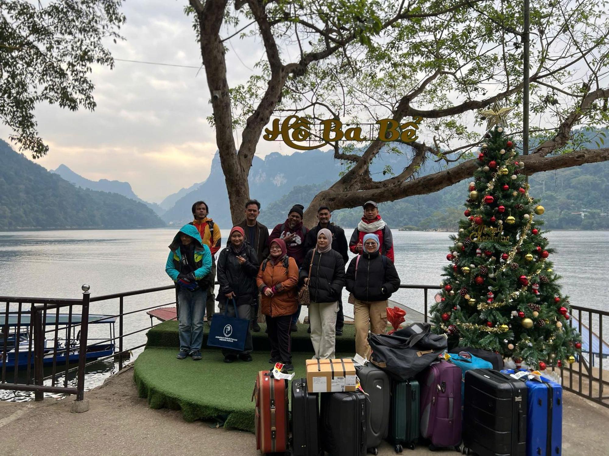 Khach San Vuon Quoc Gia Ba Be Hotel Bac Kan Eksteriør billede