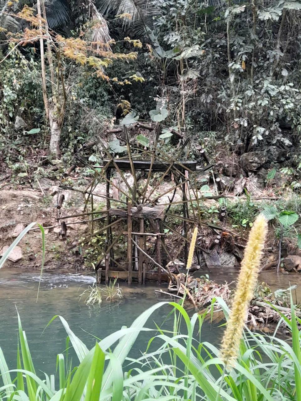 Khach San Vuon Quoc Gia Ba Be Hotel Bac Kan Eksteriør billede